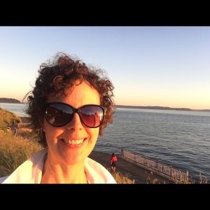 Meet your Posher, Jules